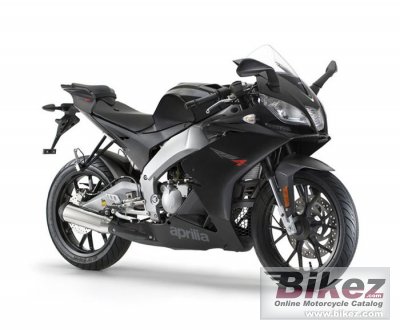 Aprilia deals rs4 150